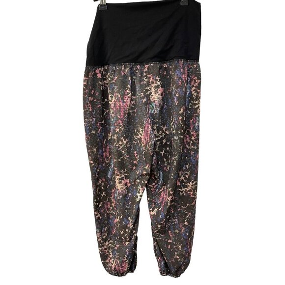 Lululemon Om Pant Crop Floral Sport Black Multicolor Black Jogger Yoga Active 8 - Picture 4 of 6